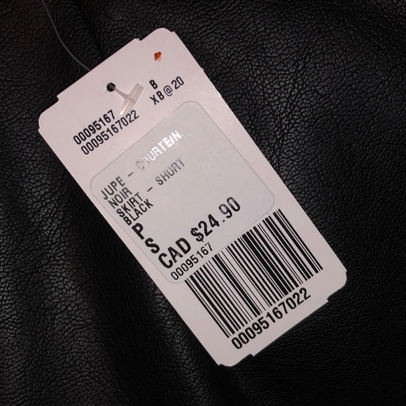 LEATHER SKIRT 🖤 (faux leather) - Picture 6 of 6